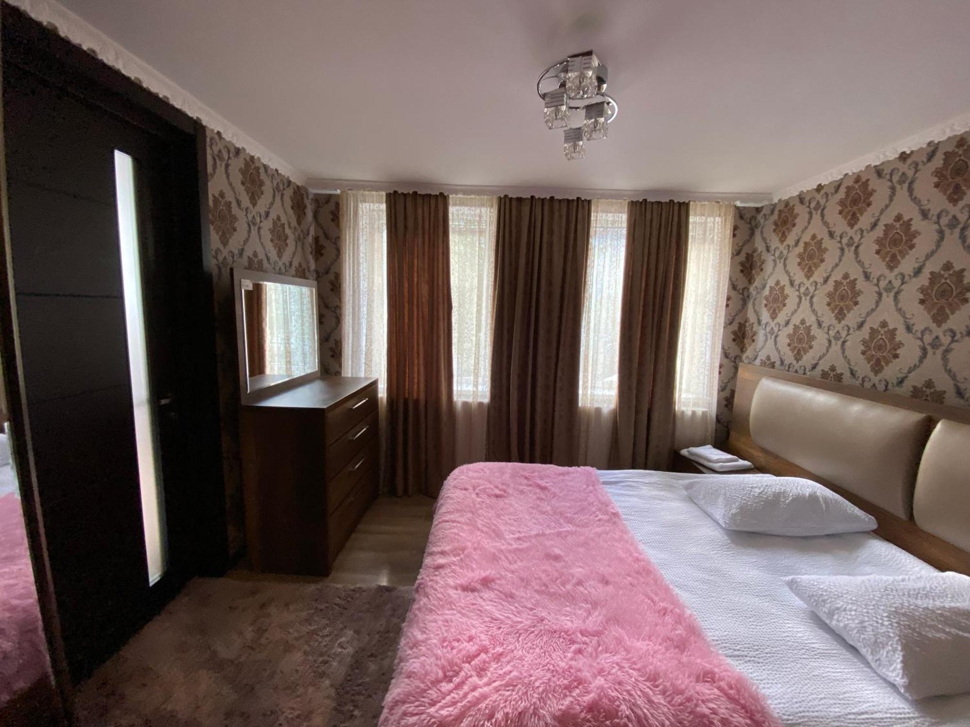 Guest House Misho Kazbegi Exteriör bild