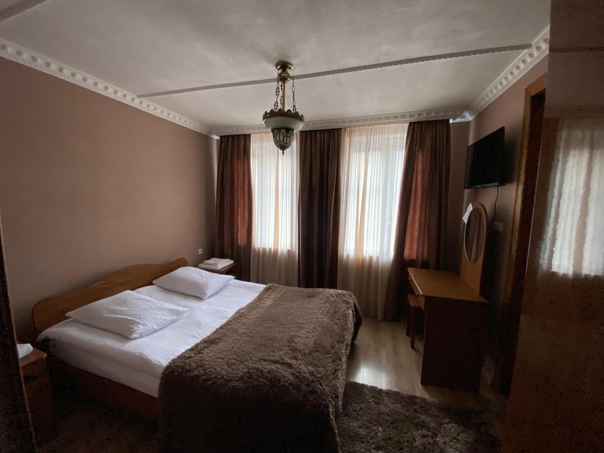 Guest House Misho Kazbegi Exteriör bild